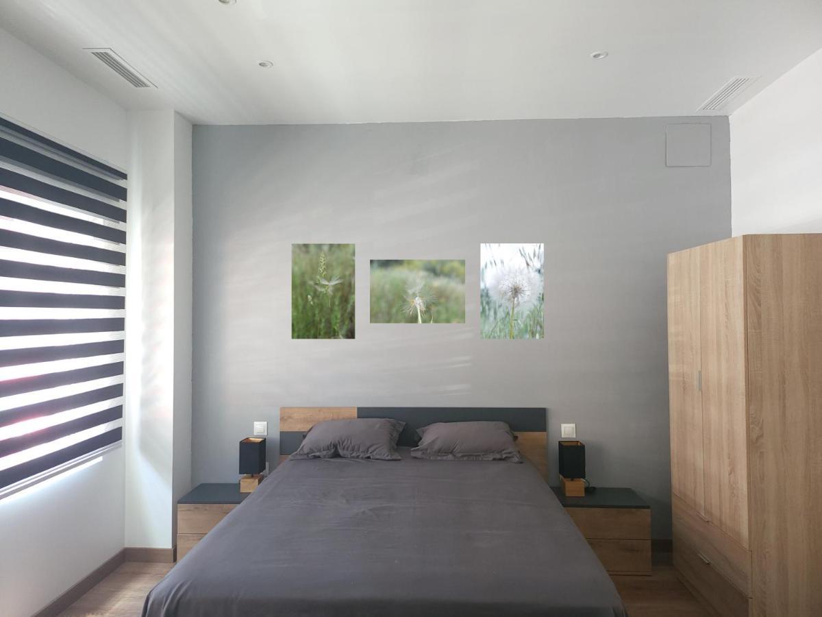 Precioso Estudio Con Dos Ambientes Madrid Exterior foto